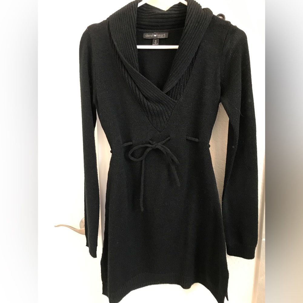 Black Maternity Sweater Size Small